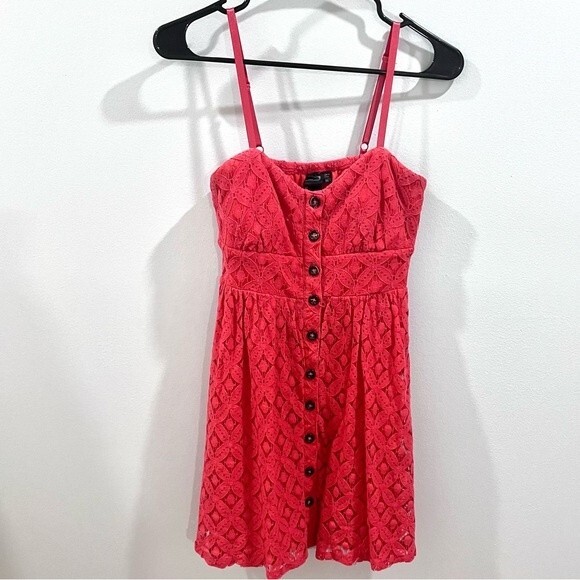 Pink cotton blend lace sundress size medium - Picture 3 of 6